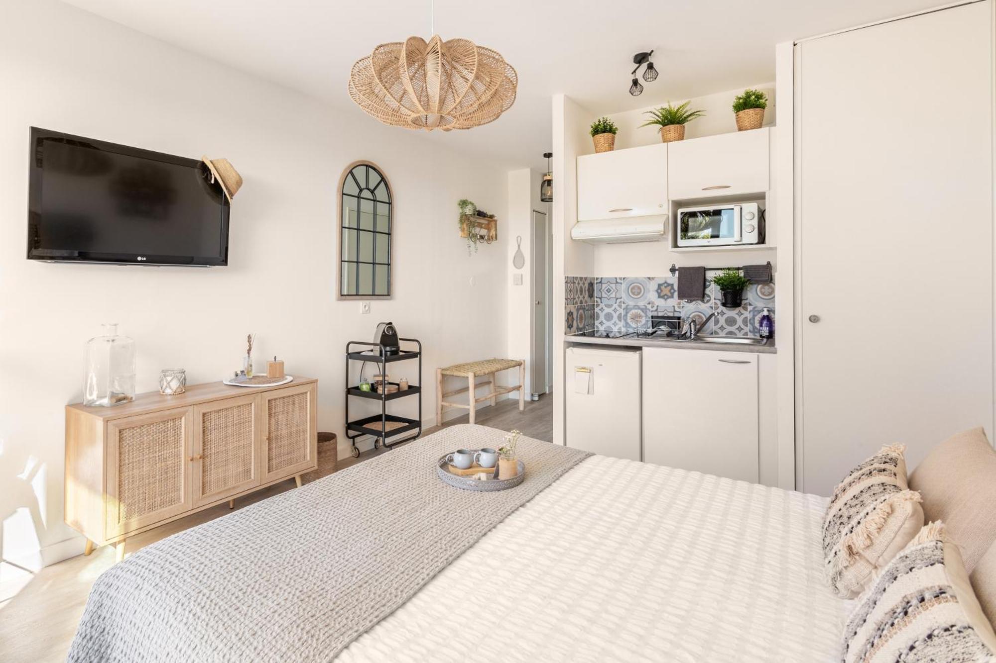 Studio Nuitee En Provence 2 Éguilles エクステリア 写真